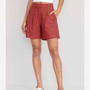 Old navy high rise trouser shorts NWT
